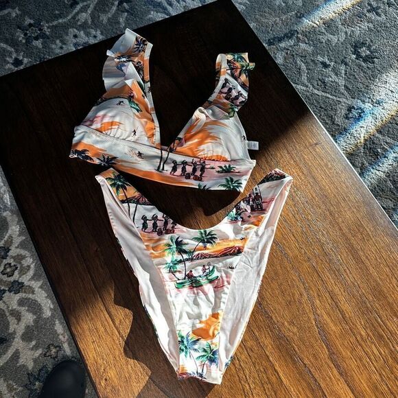 Aerie Ruffle seaside Town Print Bikini Top Large Bottom XL - Picture 1 of 6